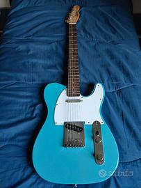 CHITARRA ELETTRICA  Squier Telecaster con Custodia