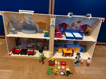 Playmobil casa delle bambole portatile Nuova