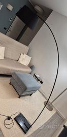 Lampada da terra curva