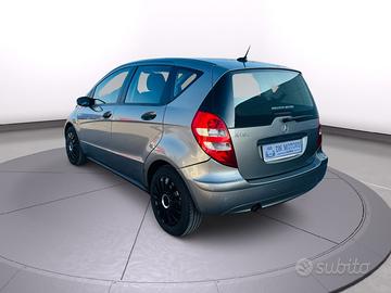 Mercedes classe A 150 benzina 2007 neo patentati