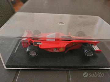 Modellino auto Ferrari f1 2000 