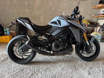 Suzuki GSX-S1000 (2023)