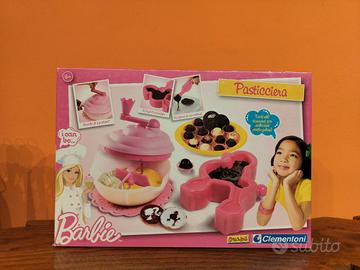 Barbie pasticciera Clementoni 