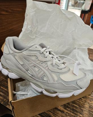 Scarpe asics