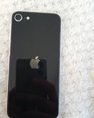 iPhone 8