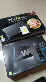 Nintendo Wii + Wii Fit Plus + Accessori