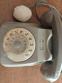 telefono.  a.  disco