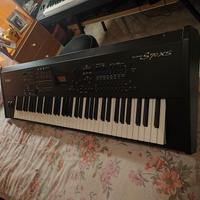 YAMAHA S70XS PIANO SYNTH 