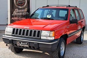 Jeep Grand Cherokee ZJ 4.0 L6 4X4 -ASI TARGA ORO