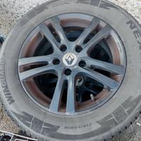 Gomme invernali con cerchio come nuove!