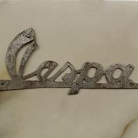 LOGO FREGIO VESPA 125-150 CORSIVO