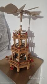 piramide presepe di natale 