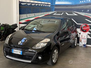 RENAULT CLIO 1.5 dCi 90CV NAVI NEOPATENTATI