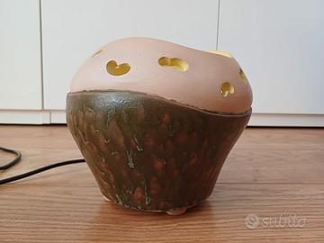 Lampada da tavolo realizzata a mano, pezzo unico