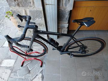 Megamo stradale modelle Raise