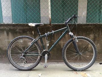 Bicicletta MTB 26 pollici