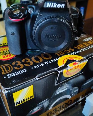 NIKON D3300 kit 18-55 VR