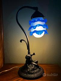 Lampada Liberty antica in bronzo con putto