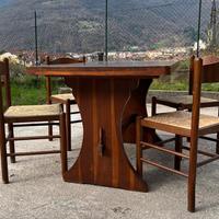 Tavolo in legno massiccio