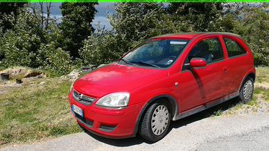 OPEL CORSA 1200 BENZINA CON CAMBIO AUTOMATICO