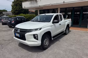 Mitsubishi L200 2.4 DI-D/154CV Double Cab Invite