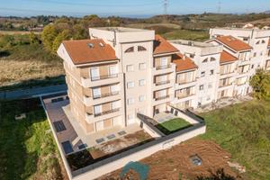 Palestrina: appartamento con box auto e cantina