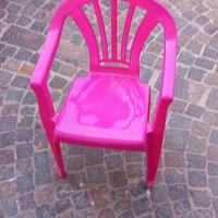 sedia in plastica per bimbe