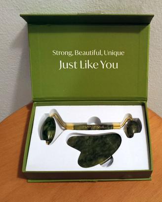 Set massaggio antietà Jade di Plantifique in giada