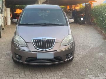 Lancia Musa 2010 GPL