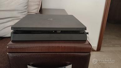  PS4 slim 