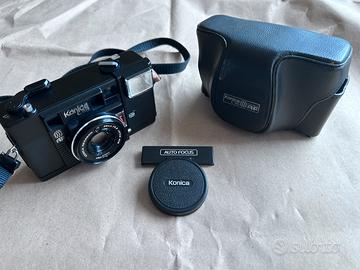 Konica C35 AF con obiettivo Hexanon 38mm f/2.8