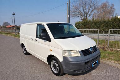 Volkswagen Transporter 1.9 TDI – Anno 2005 