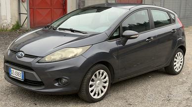 Ford Fiesta Fiesta+ 1.4 TDCi 68CV 5 porte