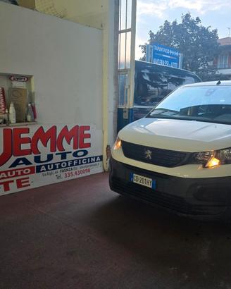 Peugeot Rifter BlueHDi 100 S&S Active Standard rat