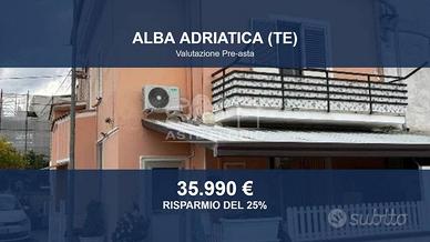 Immobile in asta di 140 m² con più di 5 locali a A