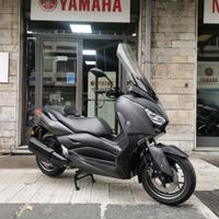 Yamaha X-Max 300