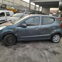 Nissan pixo 2009