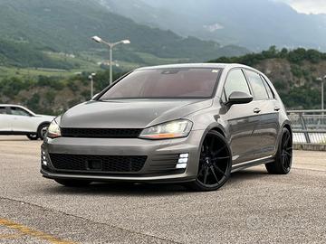 Vw Golf 7 2.0 GTD - Automatico