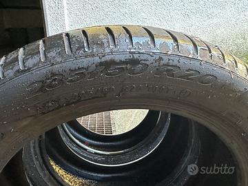 Set tre gomme con meno di 2500 KM