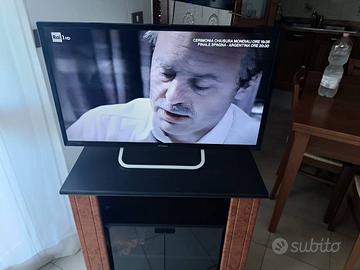 TV Strong 32 Pollici STR32HB4003