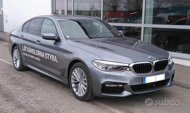 Parabrezza Bmw serie 5 G30 2017-