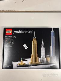 LEGO Architecture 21028 - New York City
