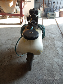 Motopompa a carriola