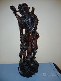 antica scultura lignea asiatica