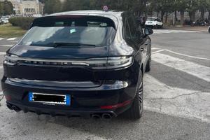 Macan gts