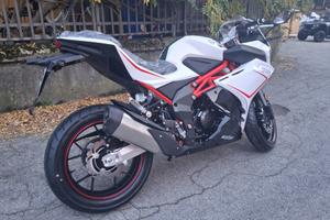 WOTTAN GP1 RS 125cc BIANCO MOT. A LIQUIDO
