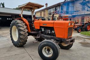 TRATTORE AGRICOLO USATO FIAT 900 E 2RM
