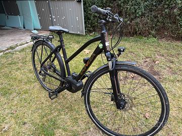 Bici Elettrica UNIVEGA Geo motore bosch