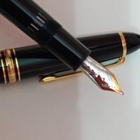 Penna stilografica Mont Blanc