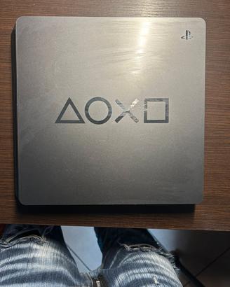 PlayStation 4 slim limited edition 